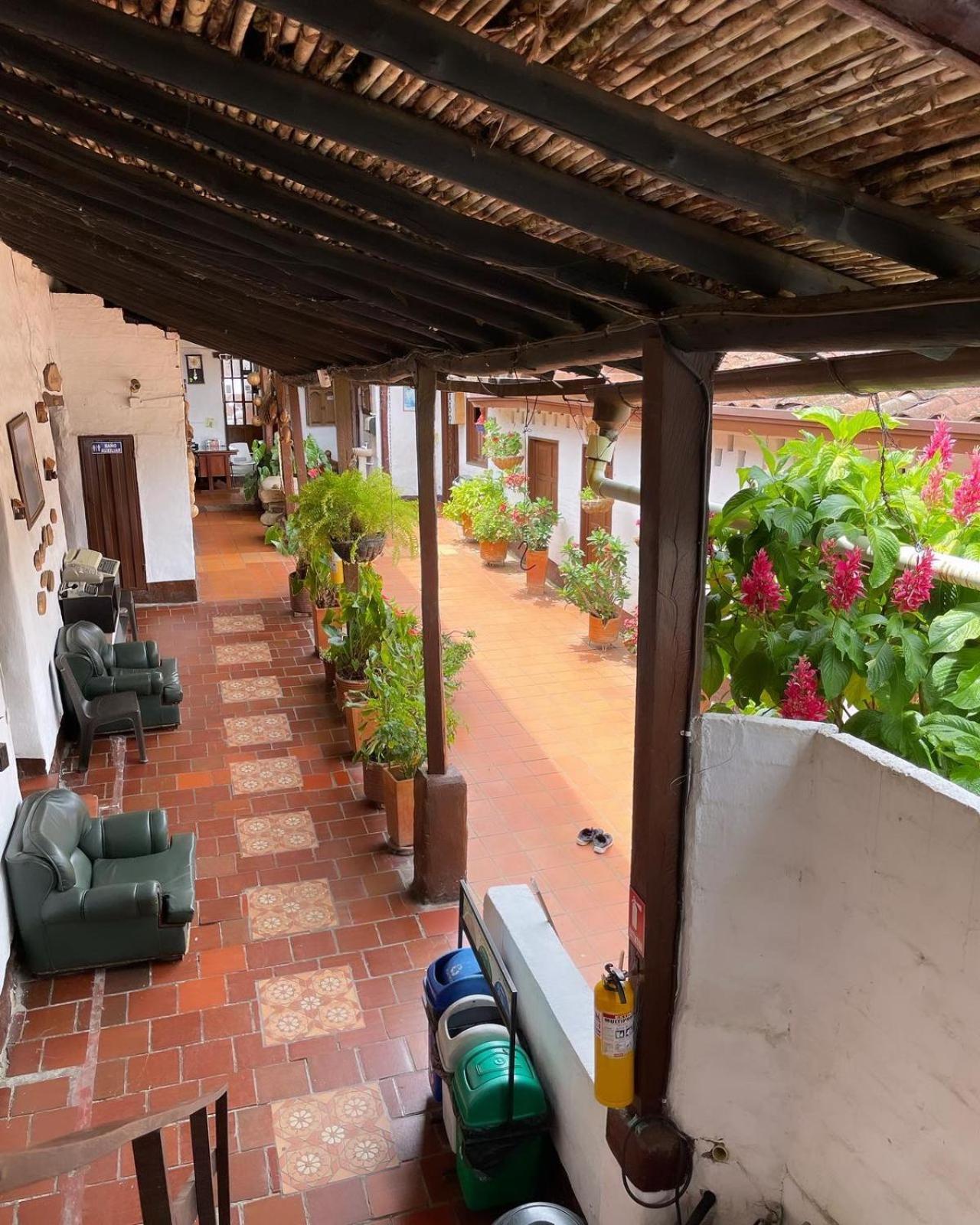 Hotel Casa Posada Don Chepe San Gil Eksteriør billede